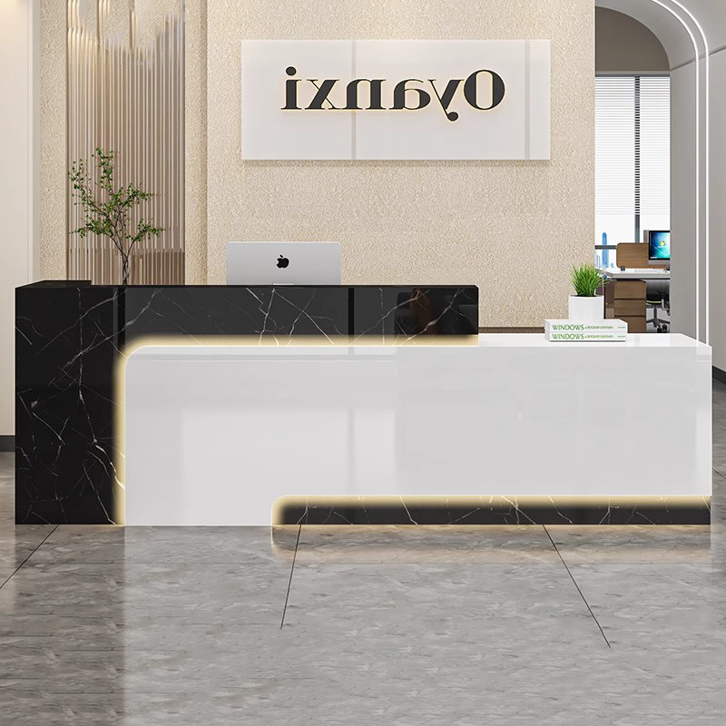 b11-Display Hotelreceptiebalie - Beauty & Makeup Katia Di Paola recensie en prijs